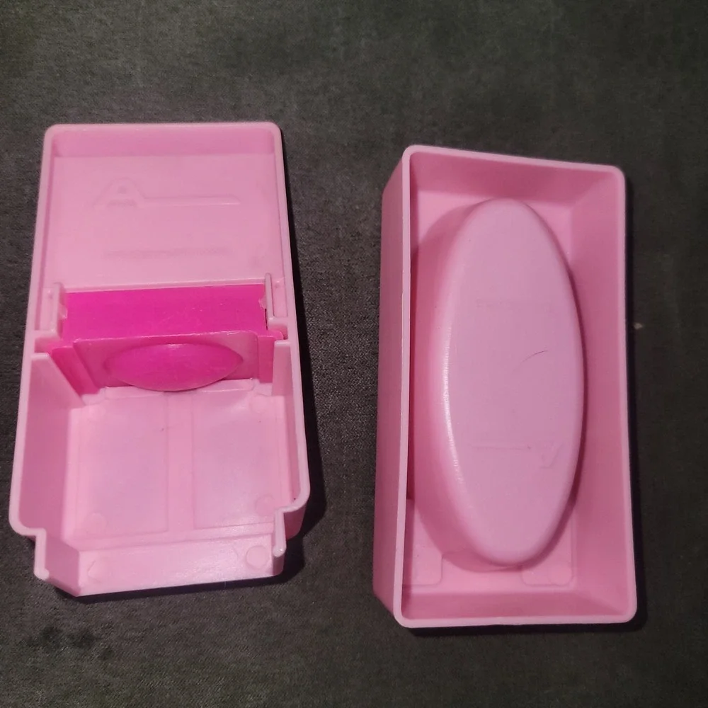Arco Vintage Pink & Hot Pink Plastic Bathroom Vanity Dollhouse Furniture Lot